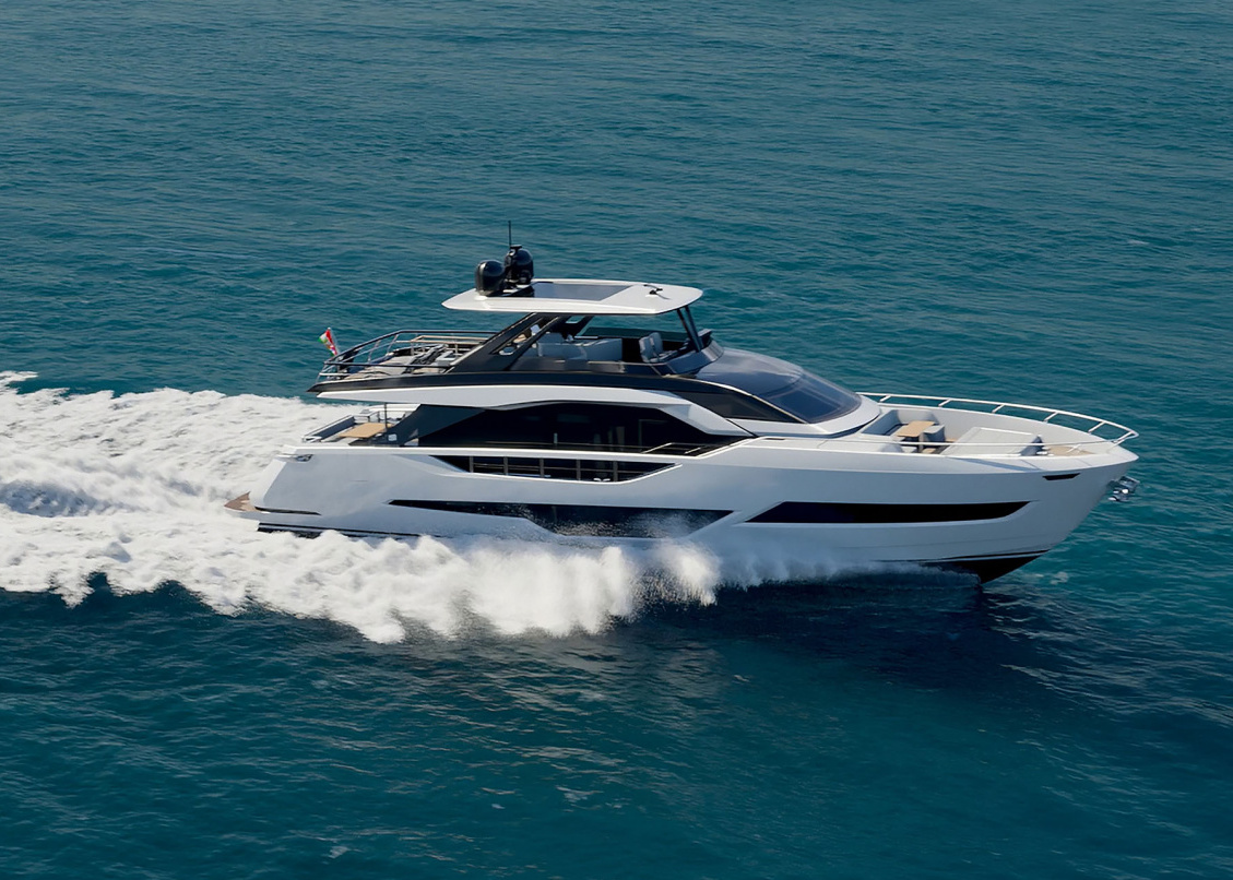 Яхта Ferretti Yachts 800 в наличии