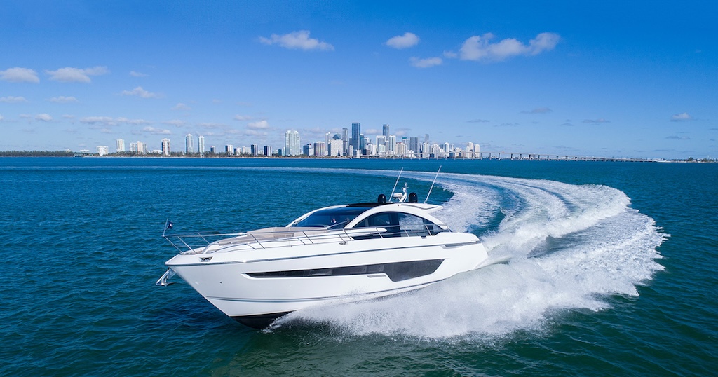Яхта Fairline Targa 45 GT доступна к поставке
